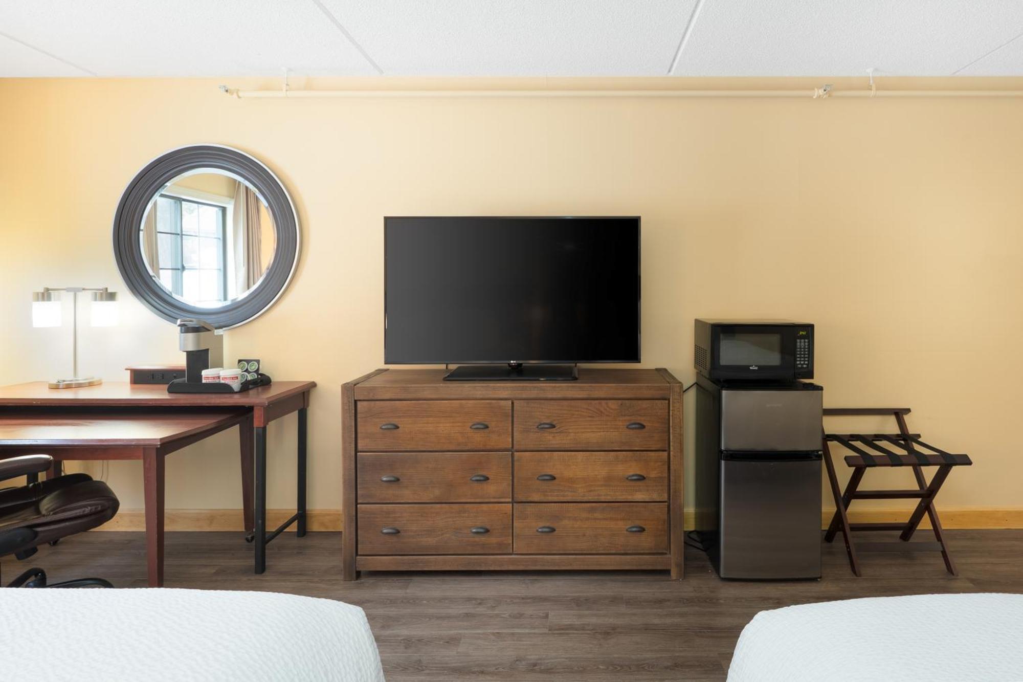 Fireside Inn & Suites West Lebanon Esterno foto
